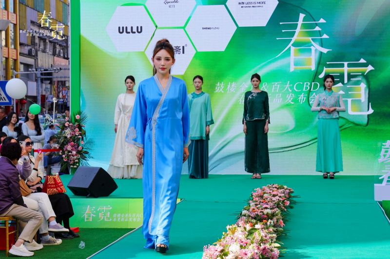“賞春經濟”姹紫嫣紅 合肥百大集團點燃銷售熱潮